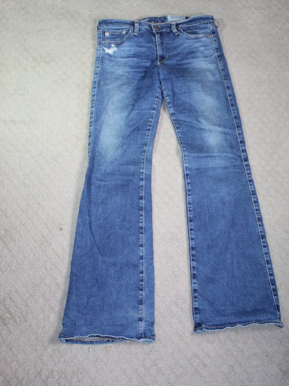 AG Size 31R Angel Boot Cut Medium Wash Blue Jeans